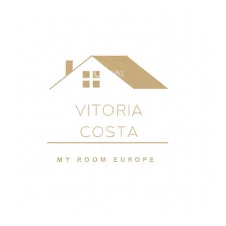 Homestay Charming In Beautiful Campo De Ourique *